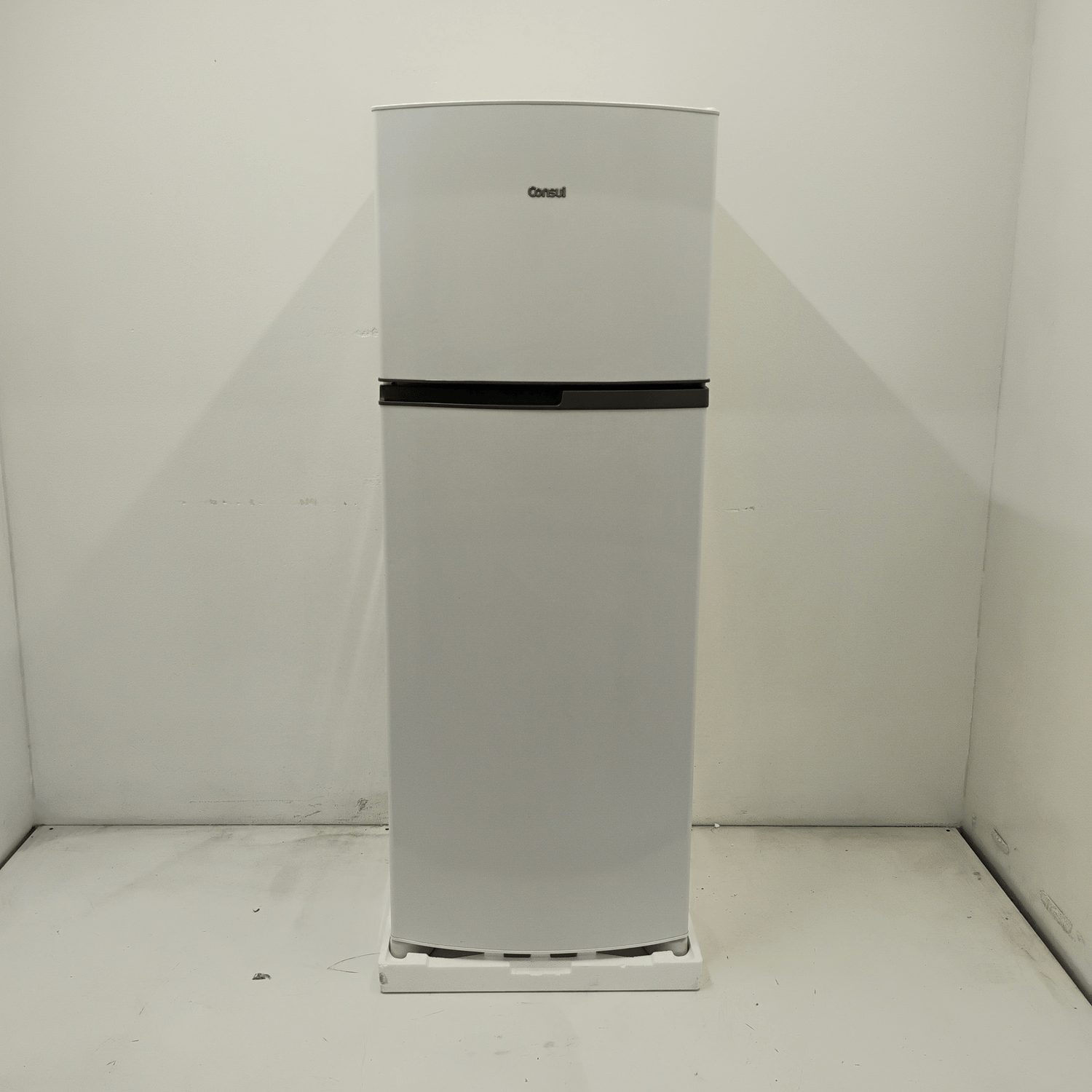 Geladeira Frost Free Duplex Branca Consul - Crm40mbas3_Wbom_Jh6641908 110V