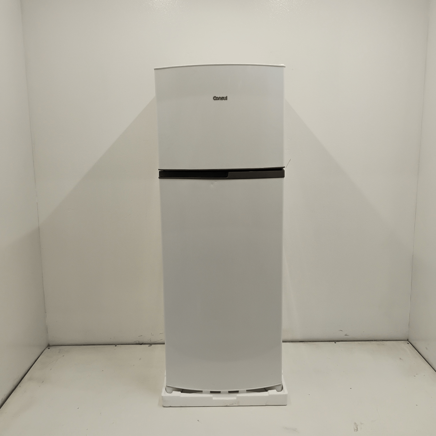 Geladeira Frost Free Duplex Branca Consul - Crm40mbas3_Wbom_Jh6641917 110V