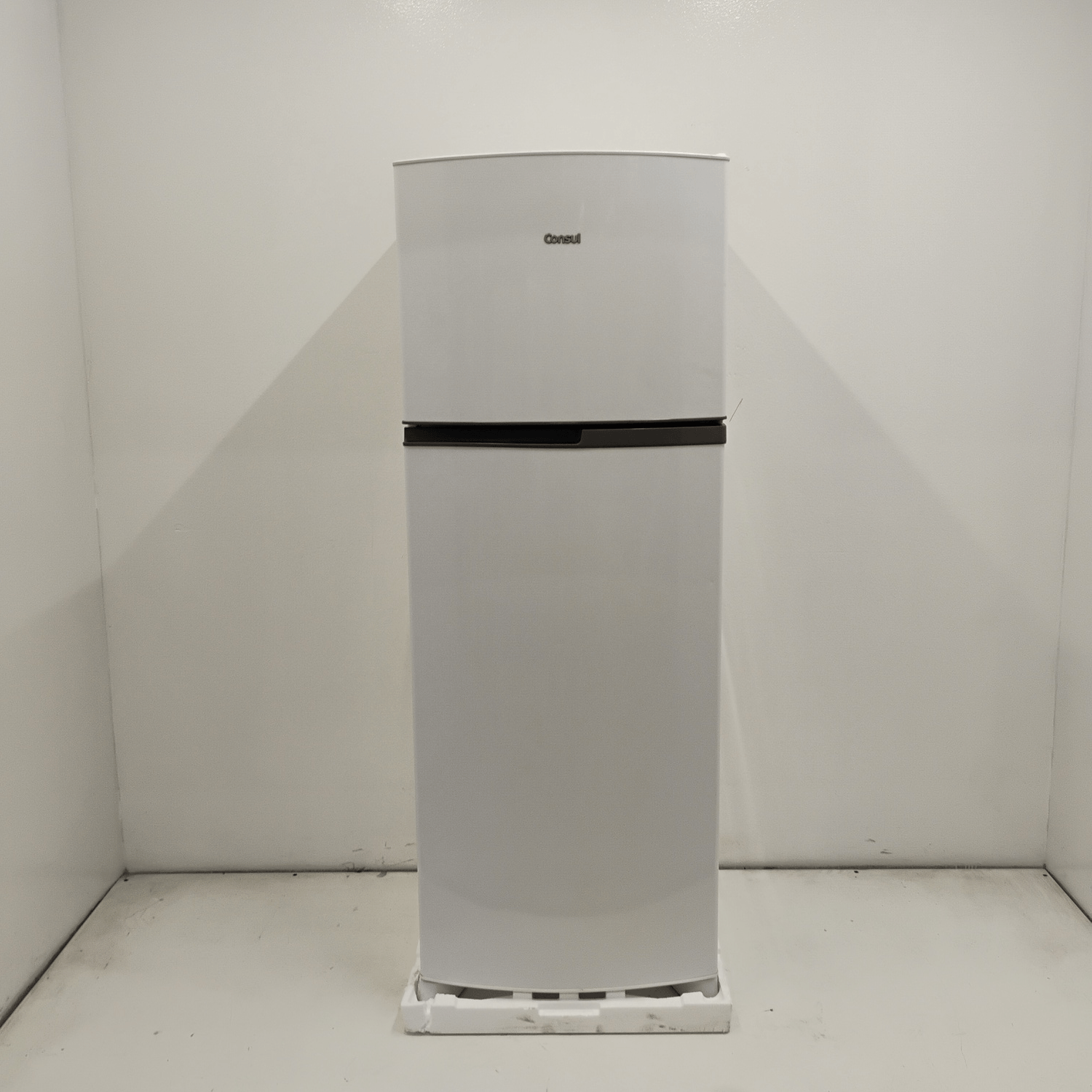 Geladeira Frost Free Duplex Branca Consul - Crm40mbas3_Wbom_Jh6679292 110V