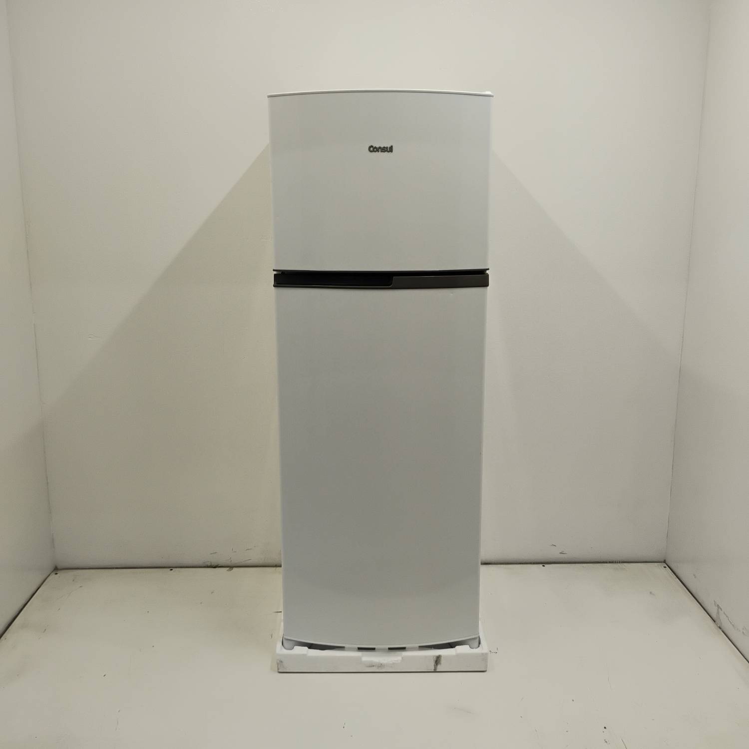 Geladeira Frost Free Duplex Branca Consul - Crm40mbas3_Wbom_Jh6641881 110V
