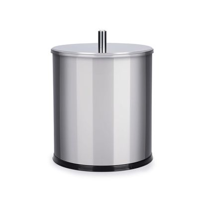 9. Decorline Lixeira com Tampa Aço Inox - Brinox